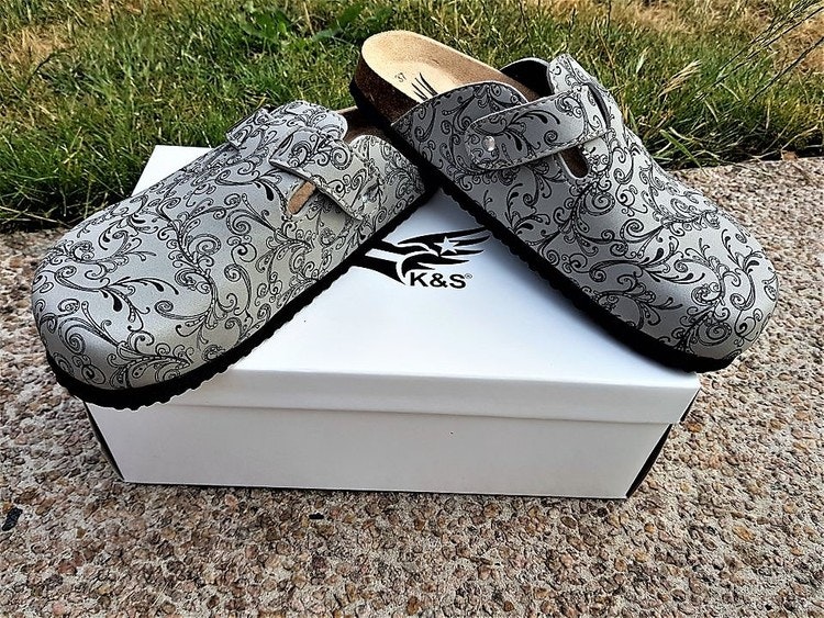 KS117 Light Gray
