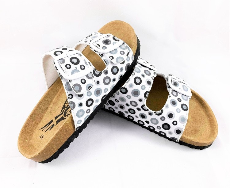 KS228 Black/White