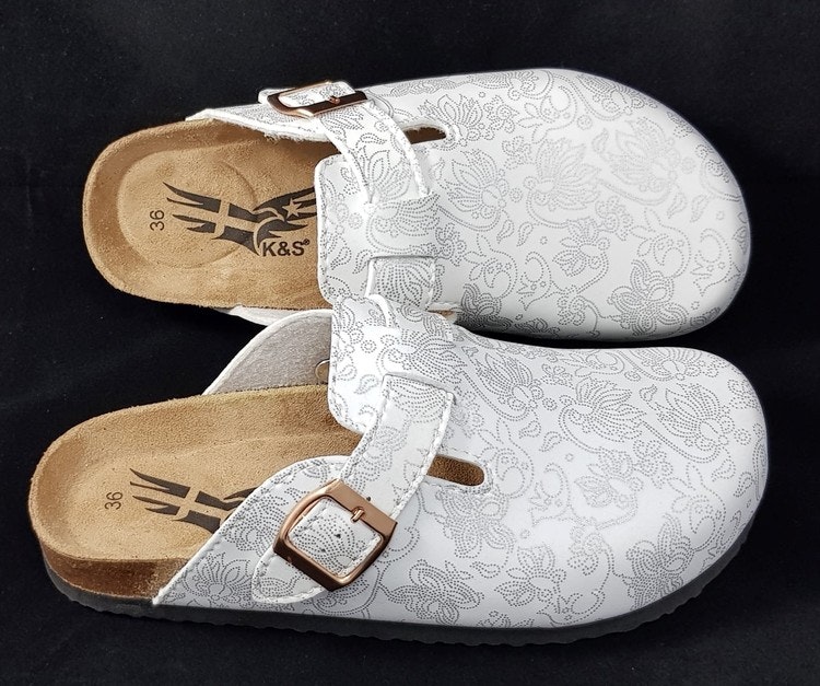 KS139 Silver Flowers