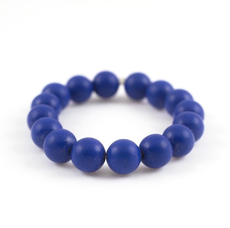 Armband av lapis lazuli