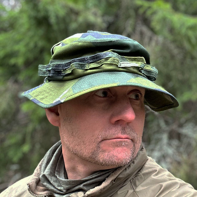 A Floppy Hat M90 NCWR from TAC-UP GEAR seen on model in the Swedish forest
