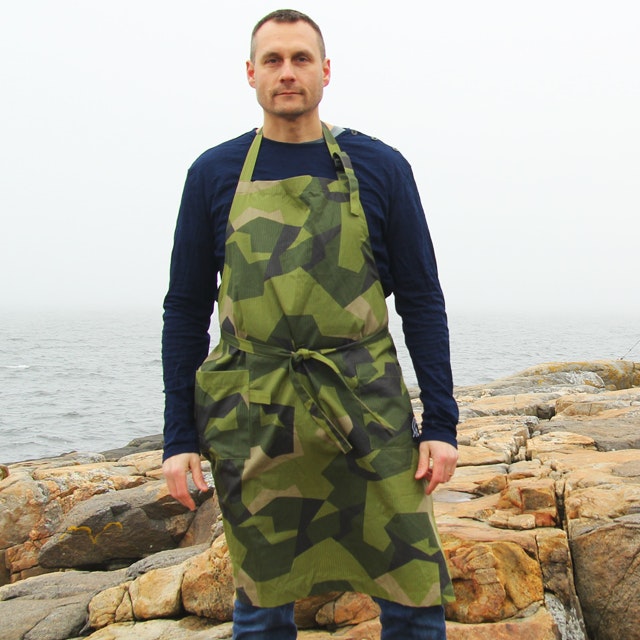 Down by the sea and ready to cook in a Apron M90.