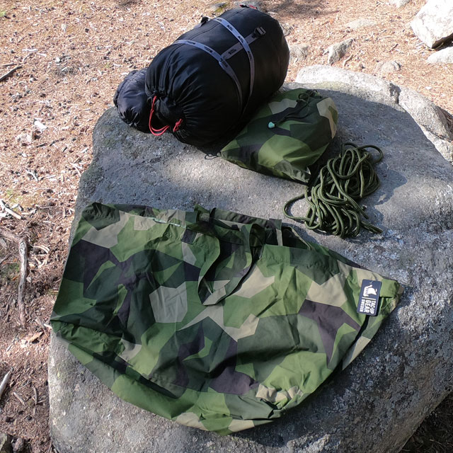 The Biggie Bag M90 will hold many soft items like sleepingbag and clothes