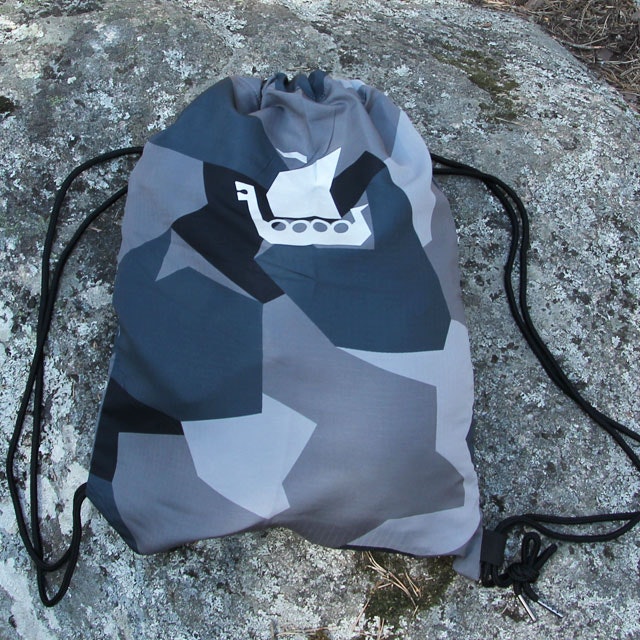 Front view of the Drawstring Sports Bag M90 Grey