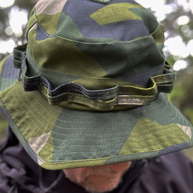 Floppy Hat M90 NCWR from TAC-UP GEAR seen on model and showing the top