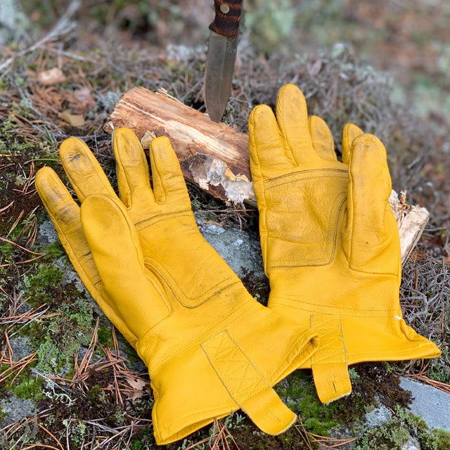 Used Bushcraft Leather Glove