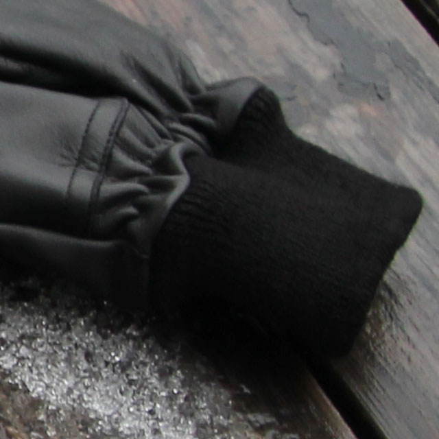 Soft and strechy cuff on a Officer Black Leather Glove.
