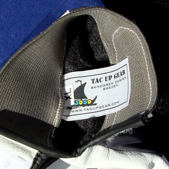Permafrost Glove label and opening.