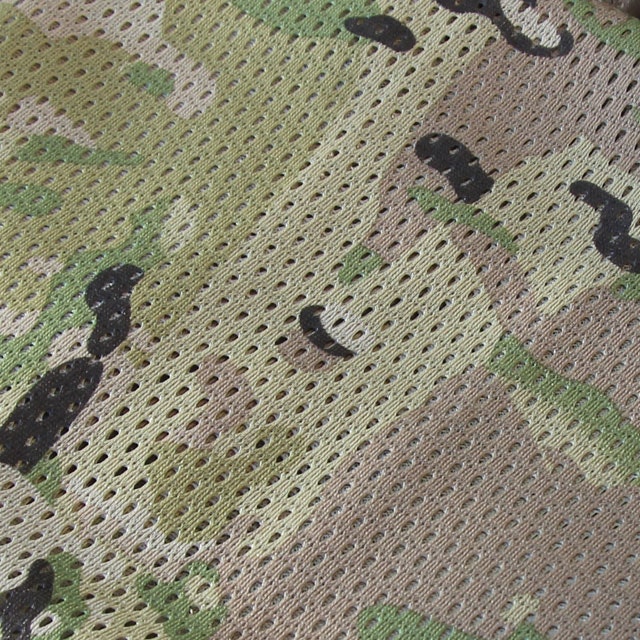 Closer look at a Mesh Scarf Multicam