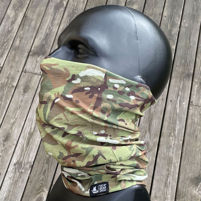 The Multiwrap Coolmax Camo from TAC-UP GEAR used seen from the side on mannequin
