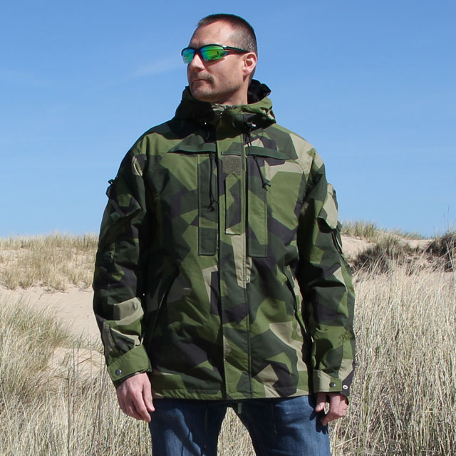 Prototype picture of the NCWR Jacket M90 Gen 2, front view