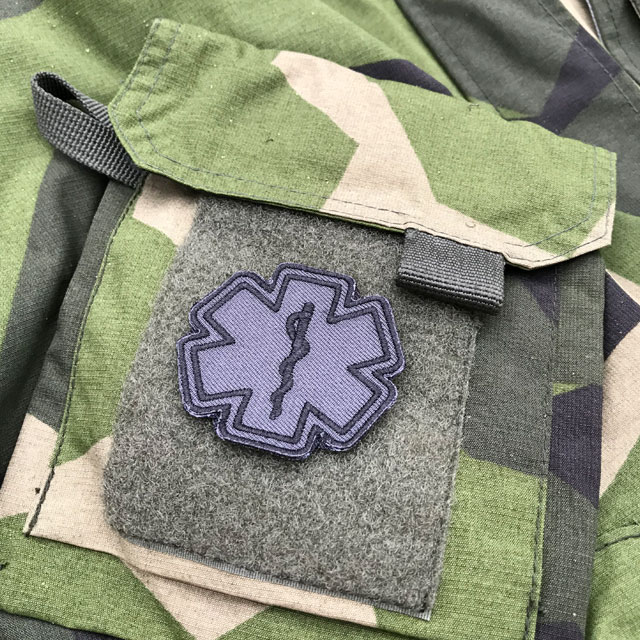 M90 and a MEDIC Star of Life Black Grey Hook Patch.