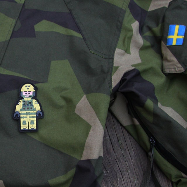 M90 jacket and a SWE SOG PVC Figur Patch.