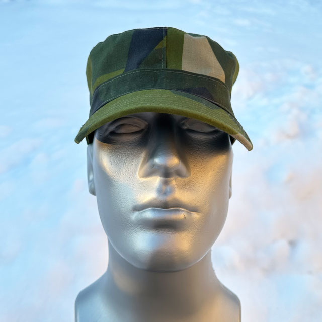 A Patrol Cap M90 from TAC-UP GEAR seen from the front
