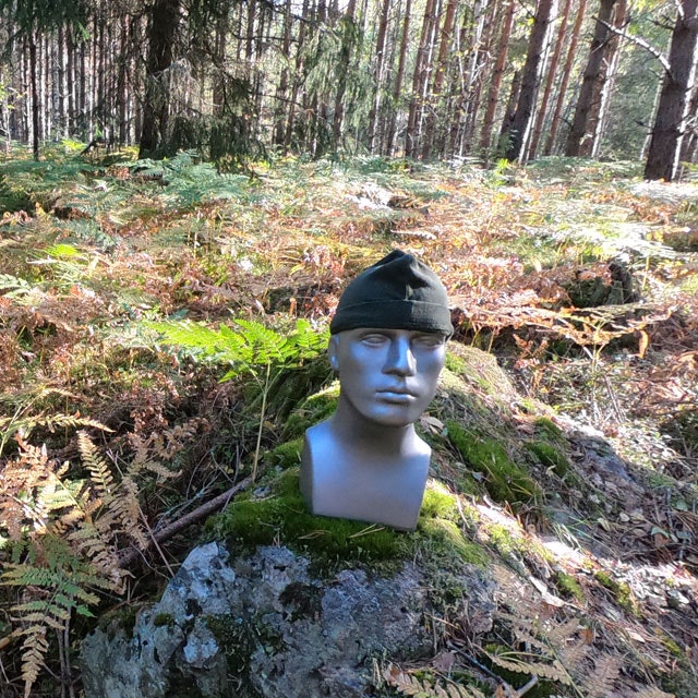 Recce Flece Cap seen in the Swedish forest on Manequin_4