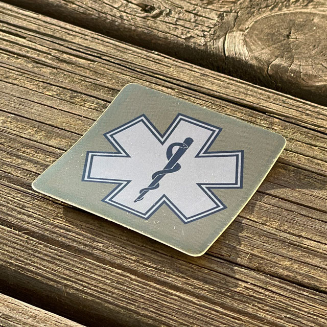 Sticker MEDIC Subdued Green Star seen from an angle