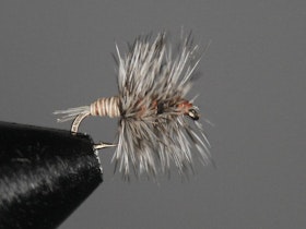 Dry midge, (grizzly och svart)