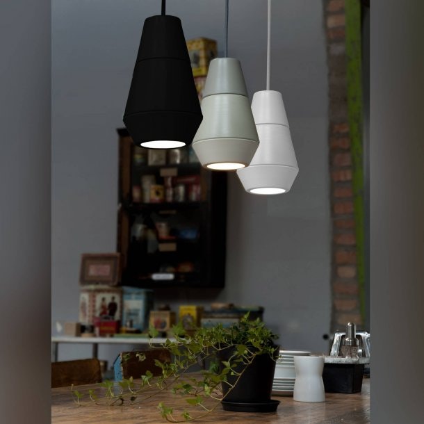 Lalava pendant light