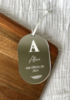 Julgranshänge - Min första jul med initial