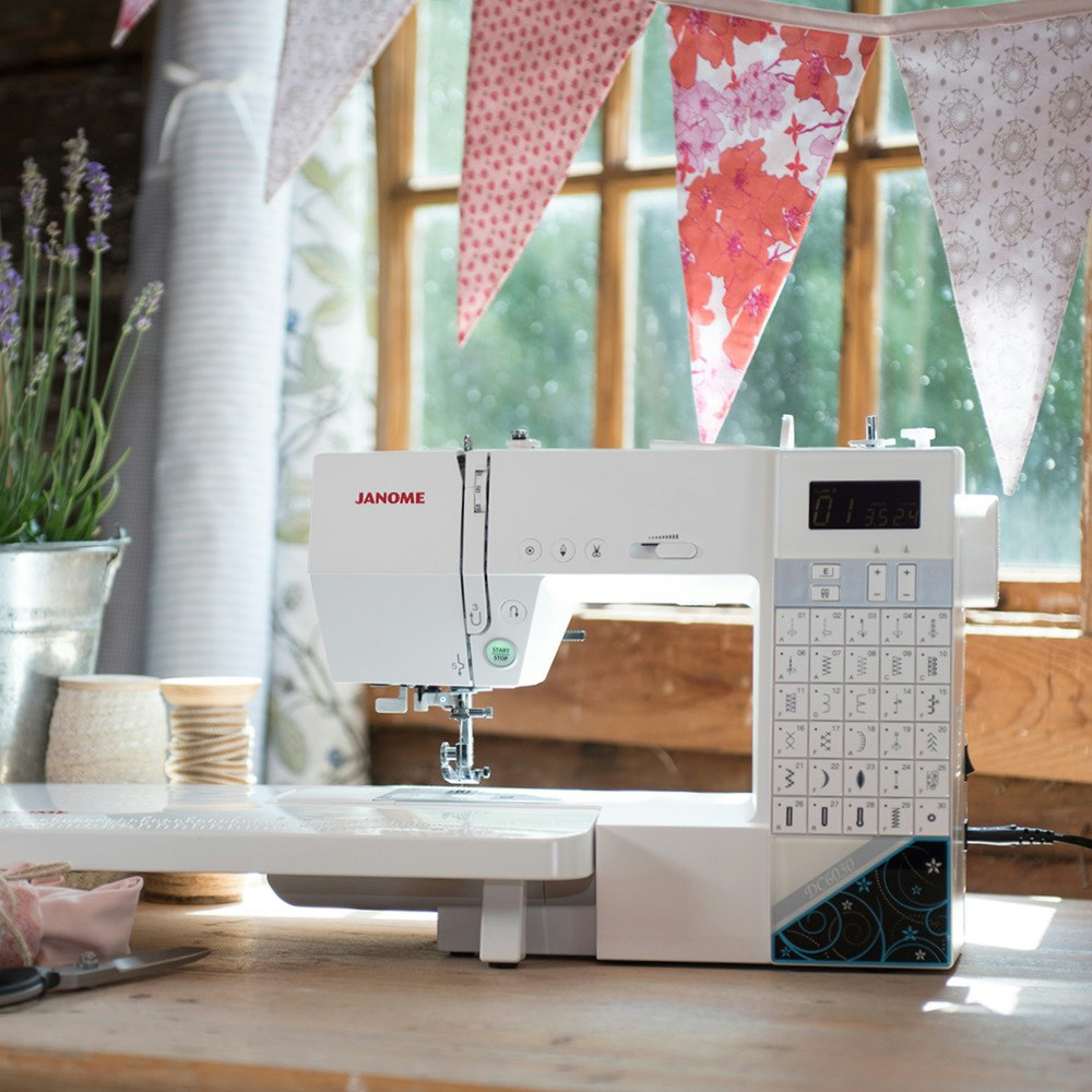 Janome Embla
