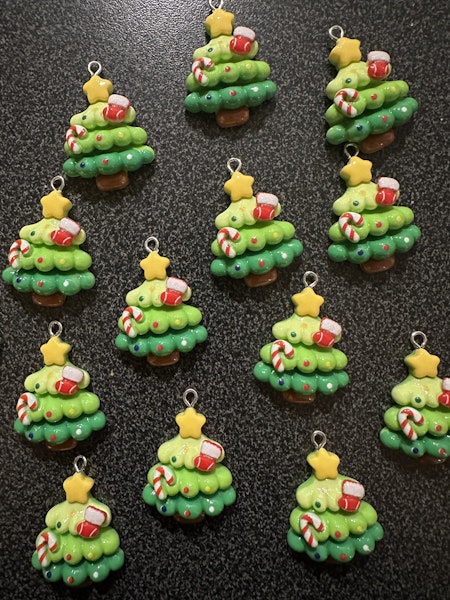 BERLOCK JÄTTEFIN JULGRAN POLKAGRIS