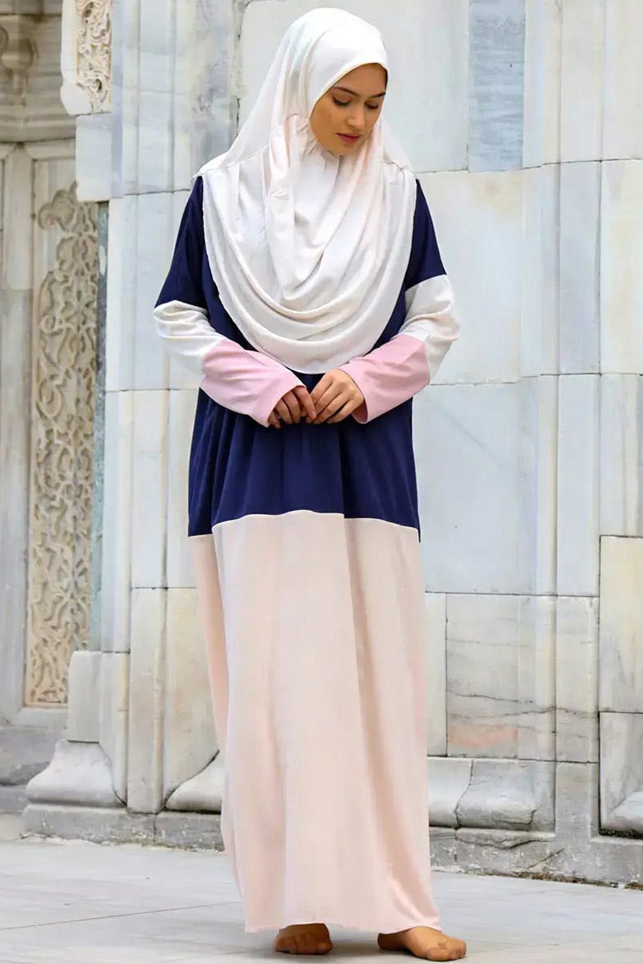 Riya Resebönekläder med Slöja