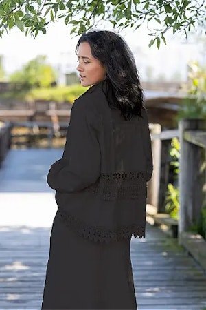 Boheme, Bluse m/ blonder, Svart