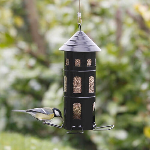 Fågelmatare kombimatare tornmatare svart för frön talgbollar äpplen från wildlife garden