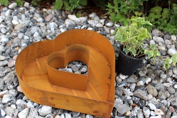 Hjärta för plantering eller dekoration