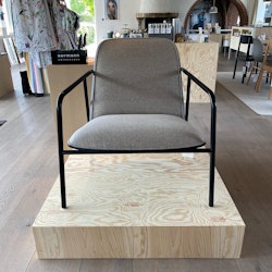 Pad Lounge Chair