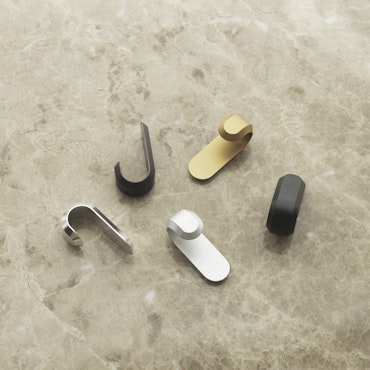 Curve Mini Hooks Matt Black (2 pcs)