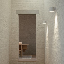 w222 Focal vägglampa