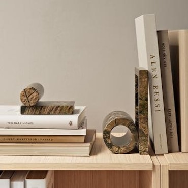 Booknd bokstöd marmor
