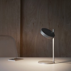 w242 Pastille alu Bordslampa