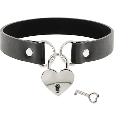COQUETTE Herat Lock Necklace