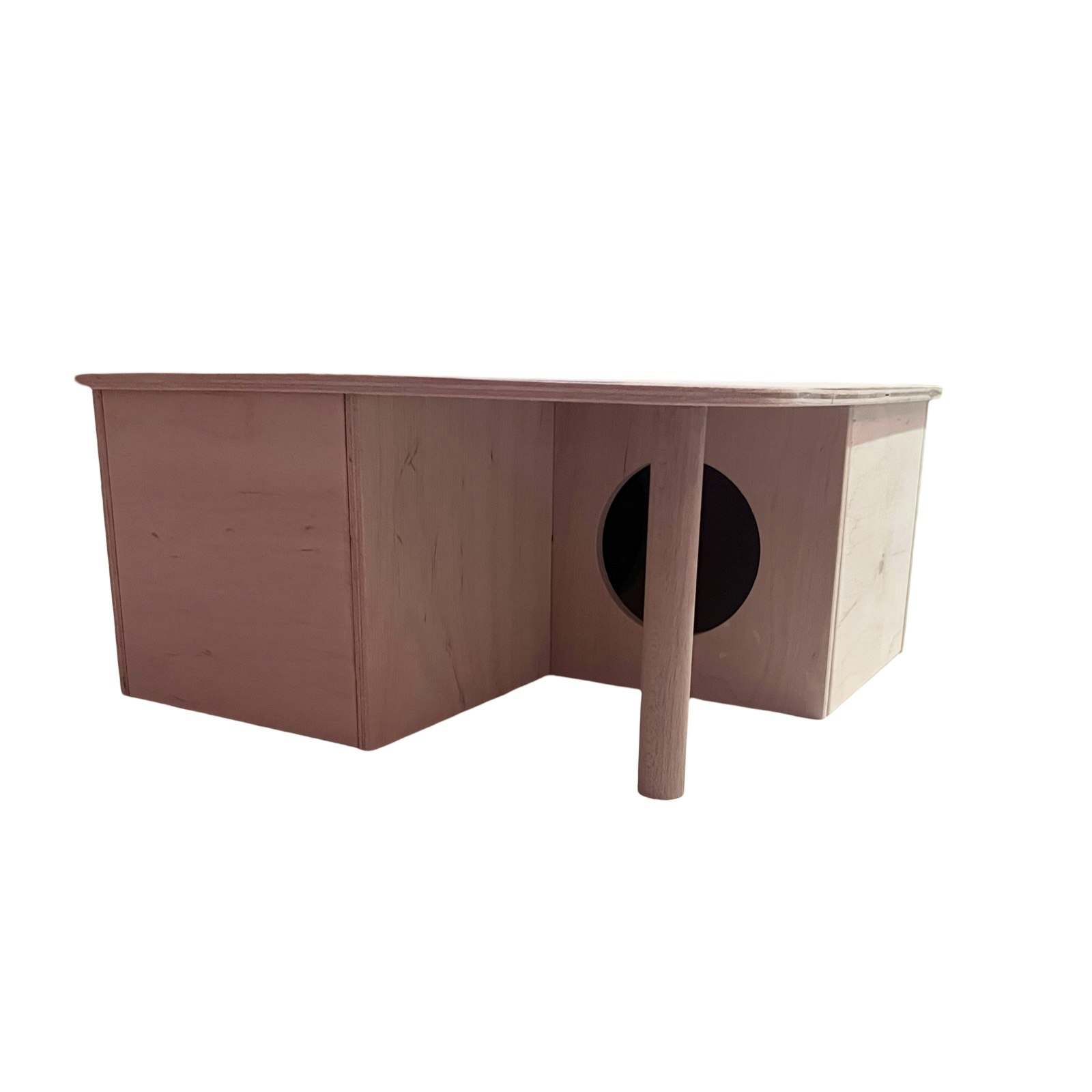 Hus med 3 rom og terrasse