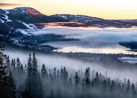 Åre By i Morgondimma Poster