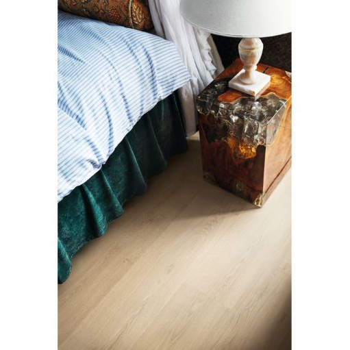 Pergo Vinyl, Beige Valley Oak