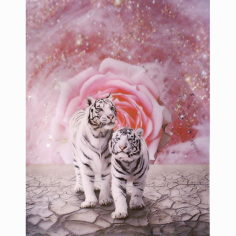 Diamanttavla White Tigers Pink Rose 40x50