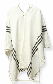 Peruansk Vit Schaman Poncho