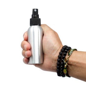 Aluminium Sprayflaska med Svart Topp 100ml