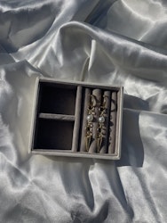 Sonya earrings