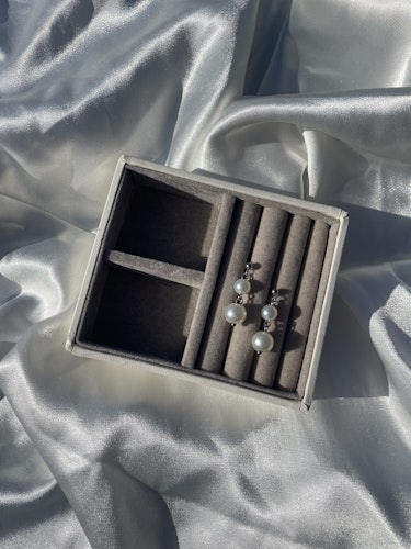 Holly earrings silver