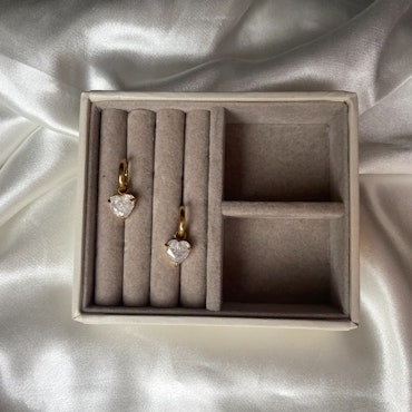 Ciara earrings guld