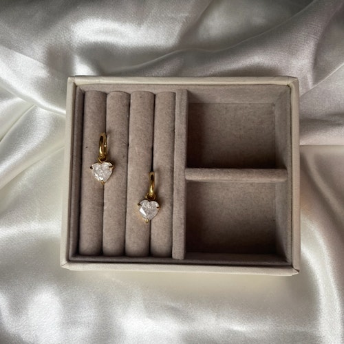 Ciara earrings guld