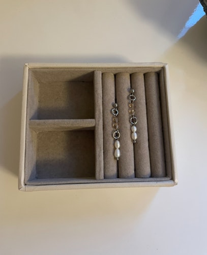Disa earrings