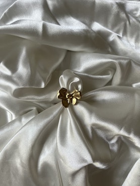 Theresa ring