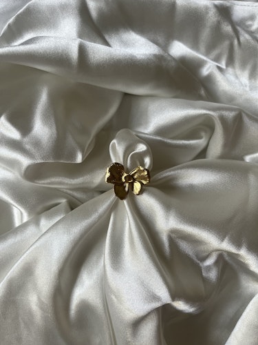 Theresa ring