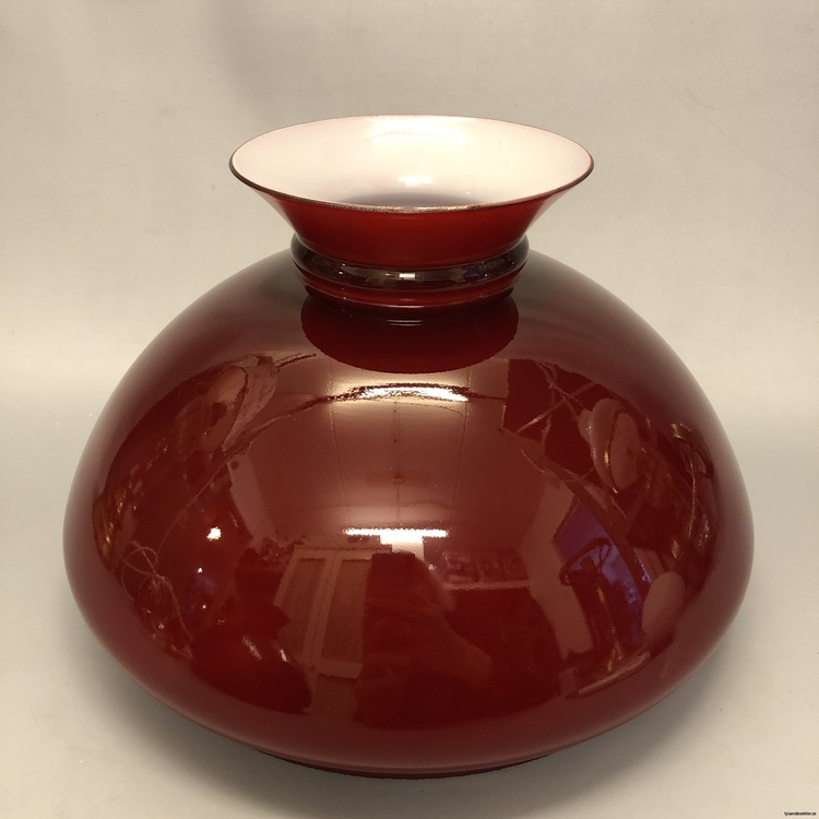 233 235 mm 23,5 cm vestaskärm röd mörkröd vinröd glas lampskärm fotogenlampa