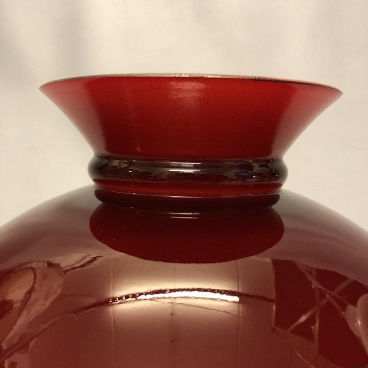 233 235 mm 23,5 cm vestaskärm röd mörkröd vinröd glas lampskärm fotogenlampa